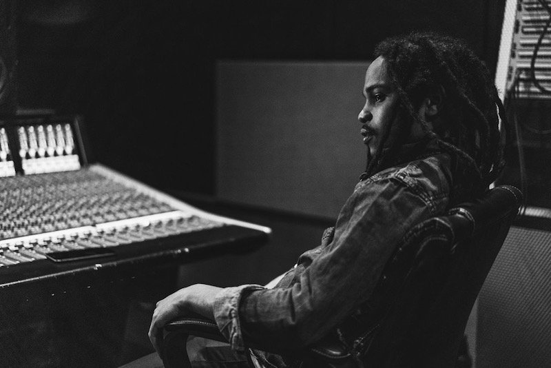 Yohan Marley press photo in the studio